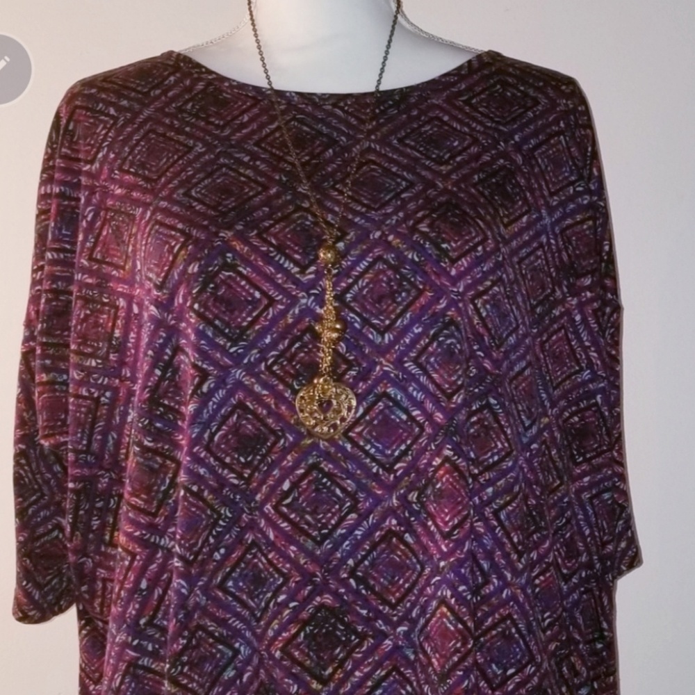 LulaRoe Tunic Top